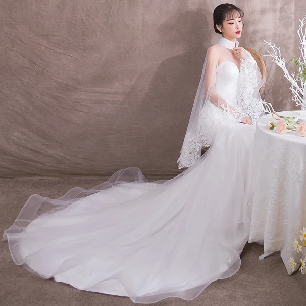 Élégant Ivoire Transparentes Robe De Soirée Avec Châle 2018 Trompette / Sirène Col Haut Sans Manches Appliques En Dentelle Chapel Train Robe De Ceremonie