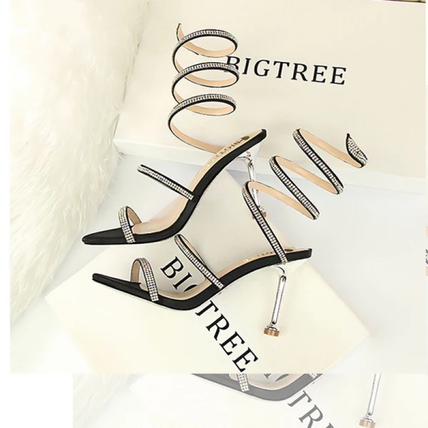Charmant Argenté Soirée Chaussures Femmes 2019 Faux Diamant 8 cm Talons Aiguilles Peep Toes / Bout Ouvert Talons Hauts