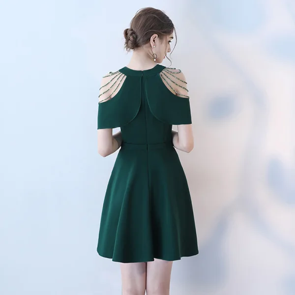 Simple Bleu Roi de retour Robe De Graduation 2018 Princesse Perlage épaules Manches Courtes Courte Robe De Ceremonie