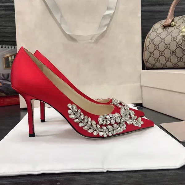 Schöne Ivory / Creme Abend Strass Pumps 2021 Leder 8 cm Stilettos Spitzschuh Pumps Hochhackige