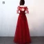 Snygga / Fina Burgundy Aftonklänningar 2017 Prinsessa V-Hals Spets Beading Appliqués Halterneck Afton Formella Klänningar