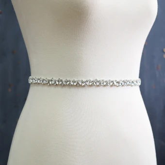Romantique Couture Blanche Promo Rubans 2020 Satin Métal Fait Main Perlage Faux Diamant La Mariée Mariage Soirée Accessorize