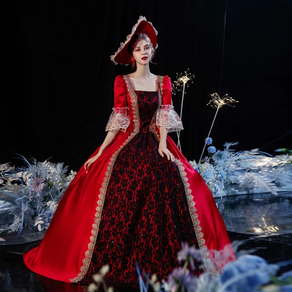Vintage / Originale Médiévale Gothique Rouge Robe Boule Robe De Bal 2021 En Dentelle Bretelles croisées 1/2 Manches Encolure Carrée Longue Fait main Perlage Faux Diamant Cosplay Promo Robe De Ceremonie