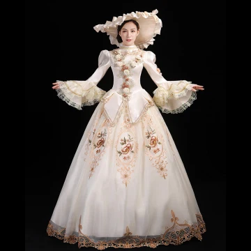 Vintage Originale Médiévale Ivoire Robe Boule Robe De Bal 2021 Col Haut Manches Longues Longue Dentelle 3d Brodé Fleur Impression Cosplay Promo Robe De Ceremonie