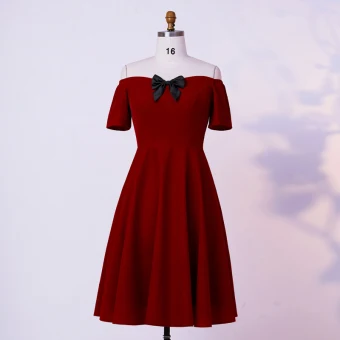 Classic Elegant Burgundy Homecoming Graduation Dresses 2020 A Line Princess Short Sleeve Handmade Off The Shoulder Short Summer Formal Dresses