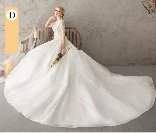 Abordable Ivoire Robe De Mariée 2018 Robe Boule En Dentelle Fleur Perle Faux Diamant Paillettes Dos Nu Chapel Train