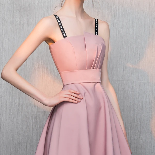 Modest / Simple Blushing Pink Homecoming Graduation Dresses 2018 A-Line / Princess Backless Spaghetti Straps Sleeveless Short Prom Dresses