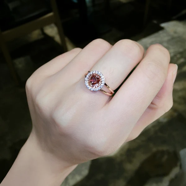Fantastisk Guld Rhinestone kärlek Lucky Dansande Ringar 2019 Tillbehör