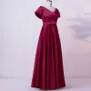 Proste / Simple Burgund Duży Rozmiar Sukienki Wieczorowe 2020 Princessa V-Szyja Długie Kótkie Rękawy Skrzyżowane Pasy Wykonany Ręcznie Jednolity kolor Satyna Wieczorowe Sukienki Wizytowe