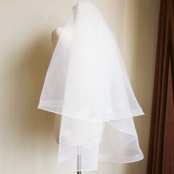 Classic 2017 1 m White Appliques Tulle Wedding Veils