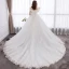 Modest / Simple White Ball Gown Plus Size Wedding Dresses 2019 Lace Appliques Backless Embroidered Strapless Chapel Train Wedding