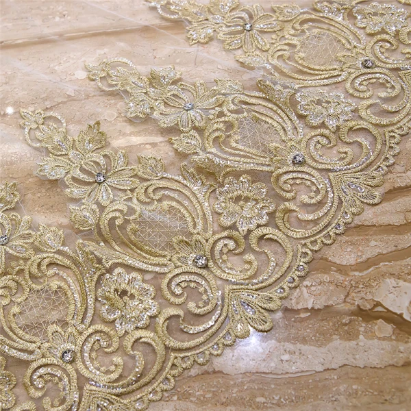 Classique Élégant Champagne Royal Train Mariage Tulle Appliques 4 m Voile De Mariée 2018