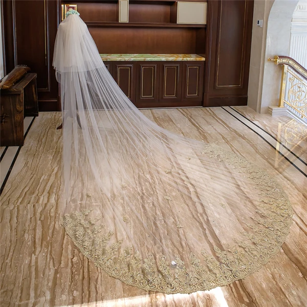 Classique Élégant Champagne Royal Train Mariage Tulle Appliques 4 m Voile De Mariée 2018