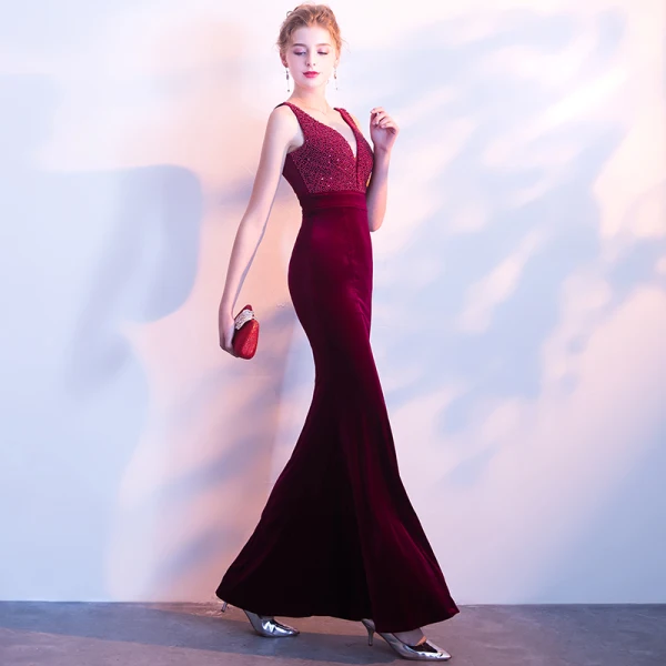 Amazing / Unique Burgundy Evening Dresses 2018 Trumpet / Mermaid V-Neck Beading Appliques Backless Evening Party Formal Dresses
