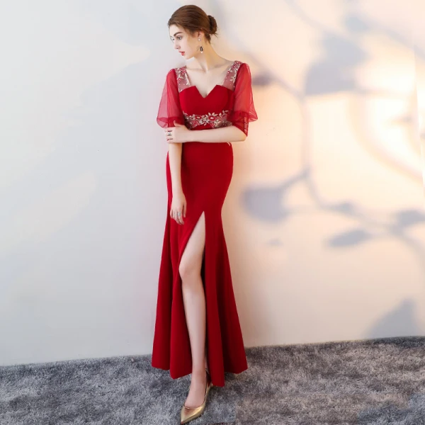 Amazing / Unique Red Floor-Length / Long Evening Dresses 2018 Trumpet / Mermaid V-Neck Charmeuse Lace-up Beading Backless Embroidered Formal Dresses