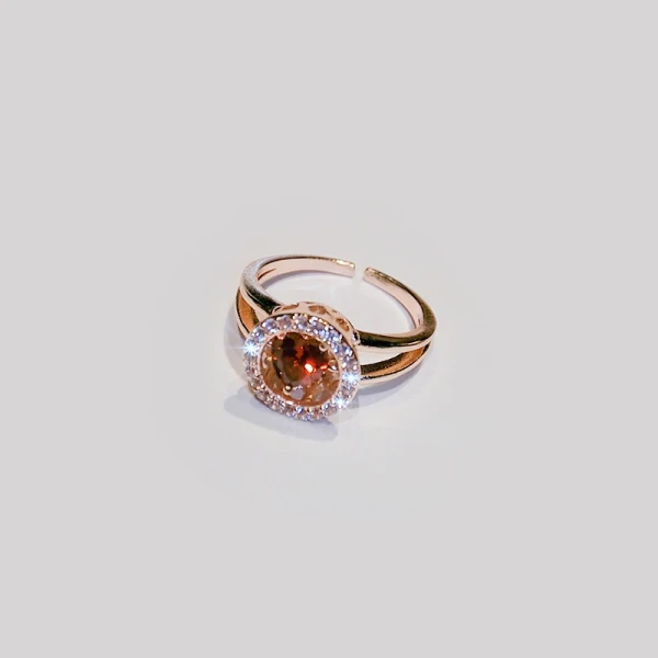 Fantastisk Guld Rhinestone kärlek Lucky Dansande Ringar 2019 Tillbehör