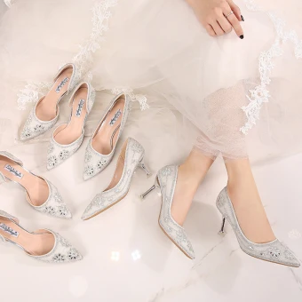 Moderne Mode Blanche Chaussure De Mariée 2019 8 Cm Perlage Polyester Cristal Perle Faux Diamant Talons Hauts À Bout Pointu Chaussures Femmes