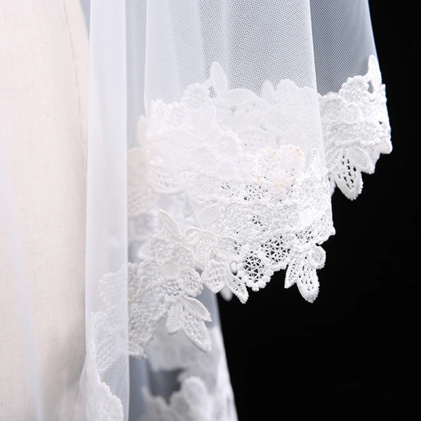 Chic / Belle Blanche Courte Voile De Mariée 1.5 m Chiffon Dentelle Mariage Accessorize 2019