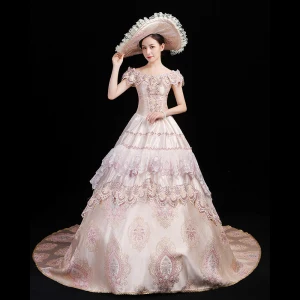 Vintage Retro Medieval Blushing Pink Ball Gown Prom Dresses 2021 U Neck 3d Lace Embroidered Printing Short Sleeve Prom Chapel Train Formal Dresses