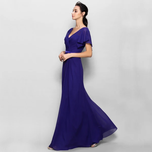 Simple Bordeaux Robe De Mère De Mariée 2020 Princesse Longue Manches Courtes V-Cou Gonflée Tulle Mariage Soirée Robe Pour Mariage