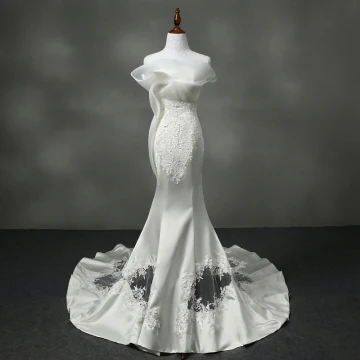 Elegant Church Hall Wedding Dresses 2017 Trumpet Mermaid Cathedral Train Strapless Sleeveless Backless Lace Appliques