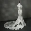Élégant Église Salle Robe De Mariée 2017 Trompette / Sirène Cathedral Train Bustier Sans Manches Dos Nu En Dentelle Appliques