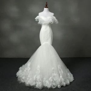 Fine Kirke Hall Brudekjoler 2017 Chapel Train Hvit Trompet Havfrue Strapless Uten Ermer Ryggløse Gripende Ruffles Appliques Blomst
