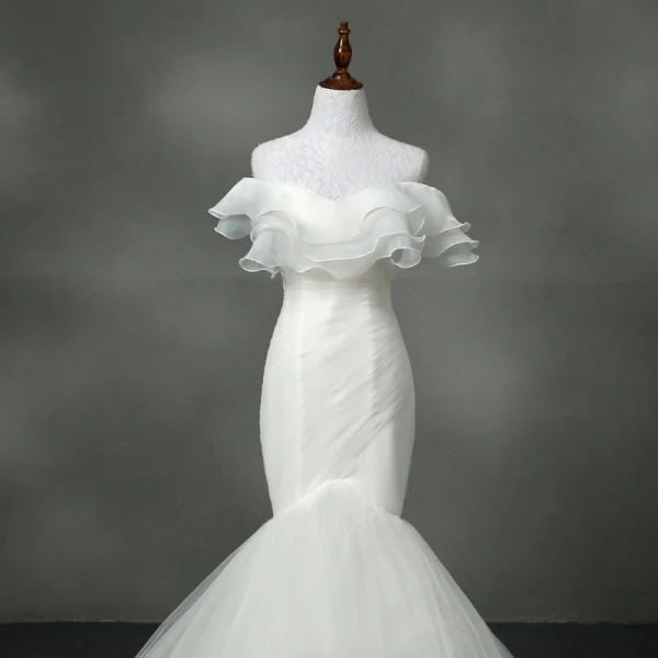 Chic / Beautiful Church Hall Wedding Dresses 2017 Chapel Train White Trumpet / Mermaid Strapless Sleeveless Backless Cascading Ruffles Appliques Flower