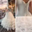 Chic / Belle Salle Robe De Mariée 2017 Blanche Princesse Longue De l'épaule Manches Courtes Dos Nu Fleur Appliques