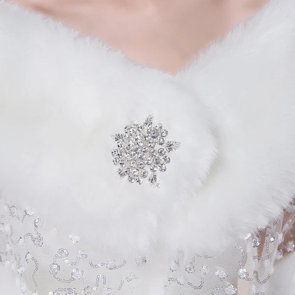 Blanche Hiver En Dentelle Paillettes Fausse Fourrure Mariage Promo Châles 2017