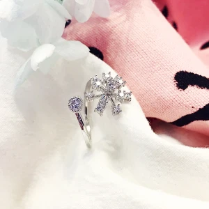 Amazing Unique Silver Rhinestone Snowflake Ring Rave Club Rings 2019 Accessories