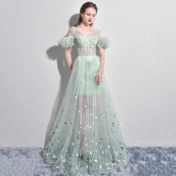 Amazing / Unique Sage Green Evening Dresses  2017 A-Line / Princess V-Neck Lace Feather Appliques Backless Beading Evening Party Formal Dresses