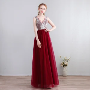 Charmant Sexy Longue Robe De Soirée 2018 V Cou Chiffon Lacer Bordeaux Appliques Dos Nu Perlage Robe De Ceremonie