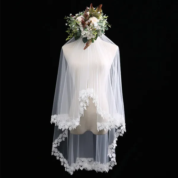 Modern / Fashion White Short 3D Lace Chiffon Lace Wedding Veils 2019