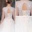 Classique Salle Robe De Mariée 2017 Blanche Robe Boule Longue Encolure Carrée 3/4 Manches Dos Nu En Dentelle Fleur Appliques
