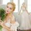 Élégant Plage Robe De Mariée 2017 Champagne Princesse Train De Balayage Manches Courtes Gland De l'épaule Dos Nu En Dentelle Appliques Fleur Perle Faux Diamant Ceinture