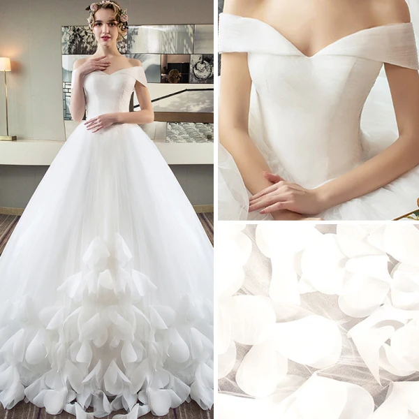 Chic / Belle Ivoire Robe De Mariée 2018 Robe Boule De l'épaule Manches Courtes Dos Nu Appliques Fleur Volants Royal Train