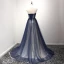 Schöne Festliche Kleider 2017 Abendkleider A Linie Sweep / Pinsel Zug Bandeau Ärmellos Rückenfreies Spitze Applikationen Perlenstickerei Strass