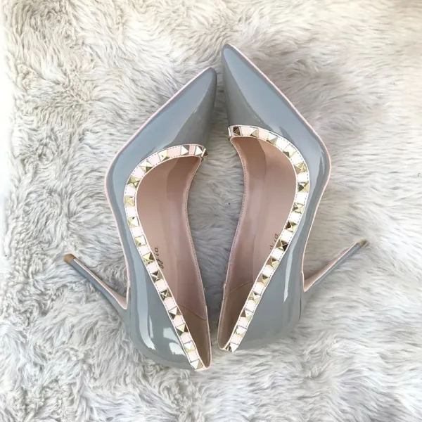 Schöne Schwarz Abend Pumps 2020 Niet Lackleder 10 cm Stilettos Spitzschuh Pumps