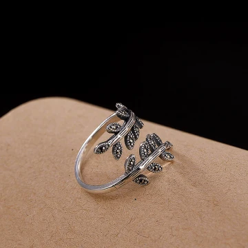 Mooie Prachtige Zilveren Blad Rhinestone Handgemaakt Ring Sterling Zilver Rave Club Ringen 2019 Accessoires
