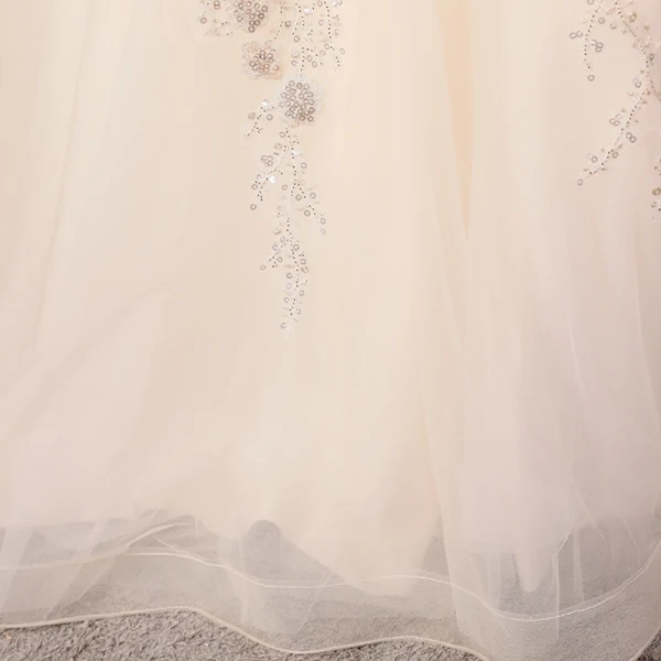Luxus / Herrlich Champagner Übergröße Brautkleider / Hochzeitskleider 2020 A Linie V-Ausschnitt Perlenstickerei Pailletten Handgefertigt Tülle Lange Ärmel Kathedrale Schleppe Hochzeit
