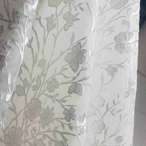 Luxe Champagne Chapel Train Huwelijk 2018 Lange Mouwen A lijn Tule U-hals Lace-up Appliques Ruglooze Geborduurde Trouwjurken