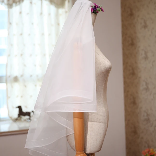 Simple Blanche Mariage Courte Dessin animé Tulle Voile De Mariée 2018