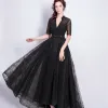 Chic / Beautiful 2017 Black Evening Dresses  A-Line / Princess V-Neck Lace Pierced Appliques Backless Party Dresses