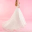 Luxe Champagne Chapel Train Huwelijk 2018 Lange Mouwen A lijn Tule U-hals Lace-up Appliques Ruglooze Geborduurde Trouwjurken