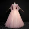 Amazing / Unique Blushing Pink Floor-Length / Long Prom Dresses 2018 V-Neck Tulle Feather Appliques Backless Beading Ball Gown Prom Formal Dresses