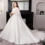 Unique Weiß Übergröße Ballkleid Brautkleider / Hochzeitskleider 2019 V-Ausschnitt Spitze Tülle Applikationen Rückenfreies Perlenstickerei Stickerei Kapelle-Schleppe Hochzeit