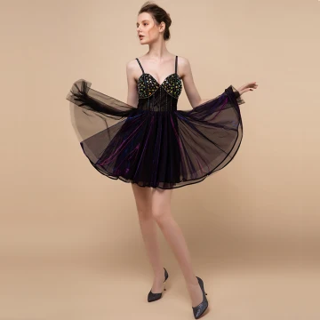 Seksowne Stylowe Modne Czarne Krótkie Sukienki Koktajlowe 2018 Princessa Tiulowe Bez Pleców Frezowanie Rhinestone Koktajlowe Sukienki Wizytowe
