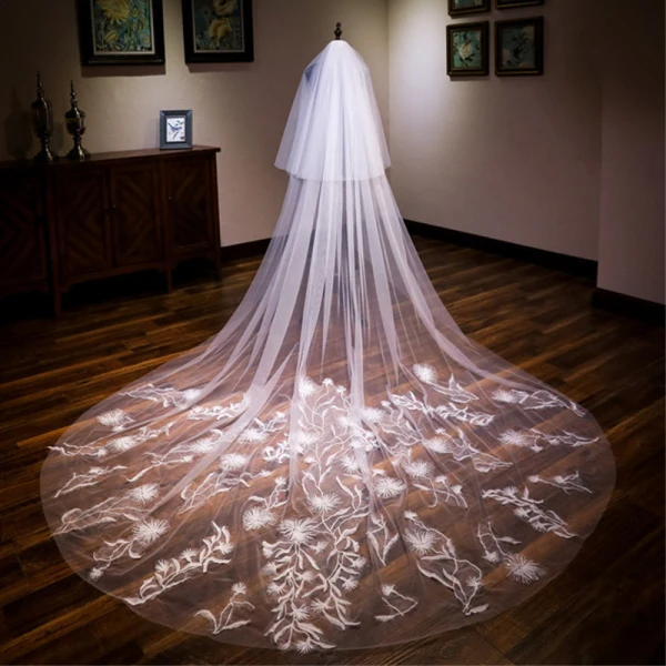 Chic / Belle Blanche Cathedral Train Mariage Tulle Appliques Voile De Mariée 2018