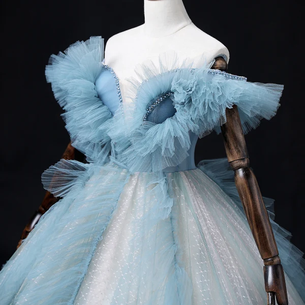 Fashion Sky Blue Ruffle Prom Dresses 2022 Ball Gown Off-The-Shoulder Short Sleeve Backless Beading Pearl Sequins Floor-Length / Long Formal Dresses